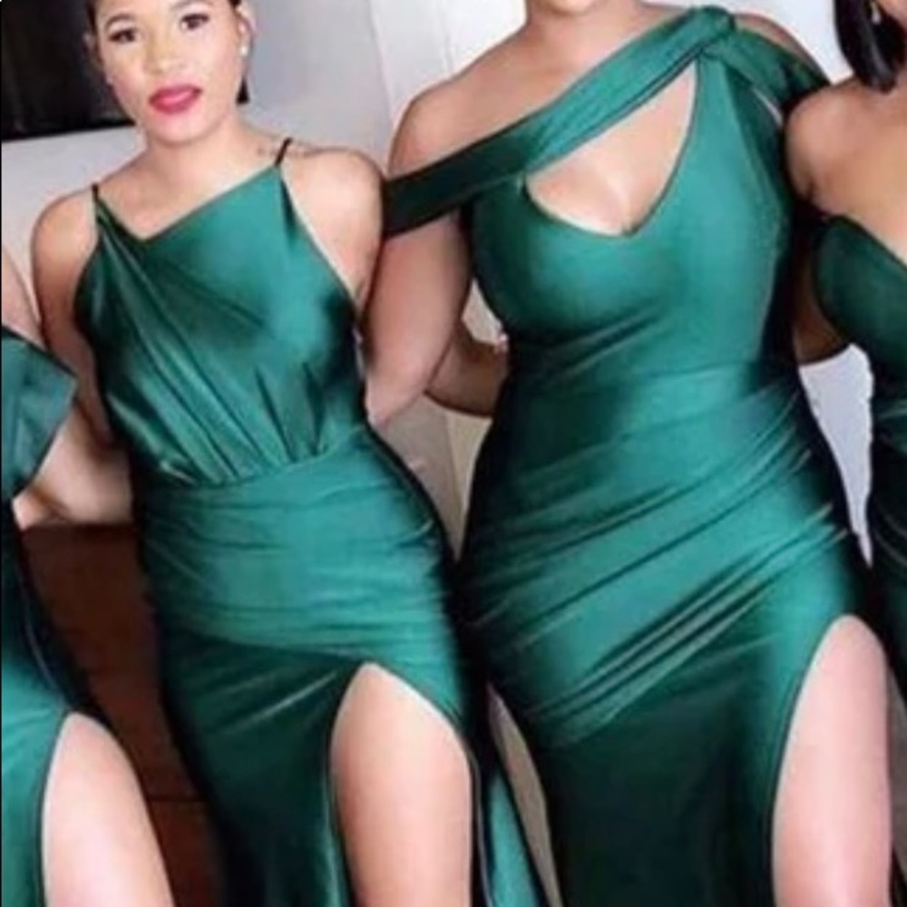 2 green bridesmaid or prom dresses bran new with tags still on